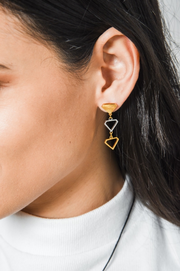 NEXUS Earrings ENXS-06001